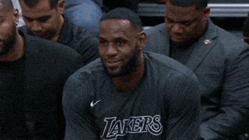 每日GIF(2020-12-31)的gif-Staring Regular Season GIF by NBA
