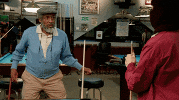 每日GIF(2021-01-09)的gif-Grandpa Showing GIF