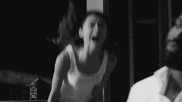 每日GIF(2021-01-12)的gif-Angry Scream GIF by NETFLIX