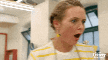 每日GIF(2021-01-12)的gif-Mad Shock GIF by The Great Pottery Throw Down