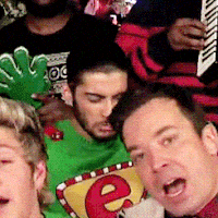 每日GIF(2021-01-13)的gif-Zayn Malik Musician GIF
