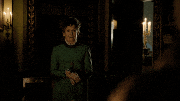 每日GIF(2021-01-15)的gif-Shrug GIF by NETFLIX