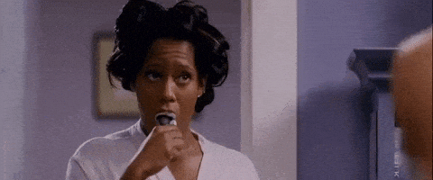 每日GIF(2021-01-16)的gif-Regina King Christmas Movies GIF by filmeditor