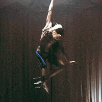 每日GIF(2021-01-17)的gif-Fka Twigs Dancing GIF by Spotify