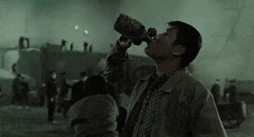 每日GIF(2021-01-18)的gif-Bong Joon Ho Drinking GIF by NEON