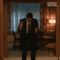 每日GIF(2021-01-20)的gif-Happy Regina King GIF by Amazon Prime Video