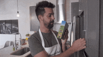 每日GIF(2021-01-22)的gif-Granola Bar Mom GIF by John Crist Comedy