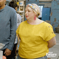 每日GIF(2021-01-26)的gif-Cracking Up Lol GIF by The Great Pottery Throw Down