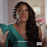 每日GIF(2021-02-01)的gif-Blm GIF by Bravo TV