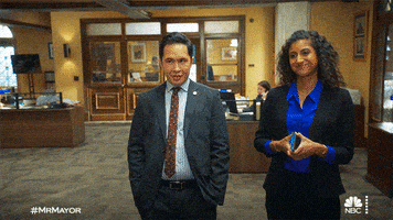 每日GIF(2021-02-03)的gif-Run Away GIF by NBC