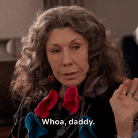 每日GIF(2021-02-03)的gif-Jane Fonda Netflix GIF by Grace and Frankie