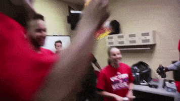 每日GIF(2021-02-04)的gif-San Antonio Spurs Coach GIF by NBA