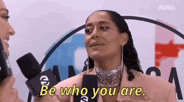 每日GIF(2021-02-05)的gif-Tracee Ellis Ross Advice GIF by AMAs