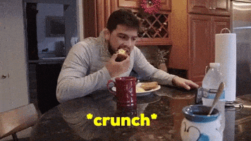 每日GIF(2021-02-10)的gif-Episode 1 Eating GIF by UFC