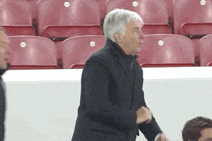 每日GIF(2021-02-11)的gif-Champions League Football GIF by UEFA