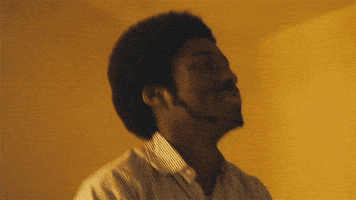 每日GIF(2021-02-13)的gif-Happy Mcqueen GIF by Amazon Prime Video