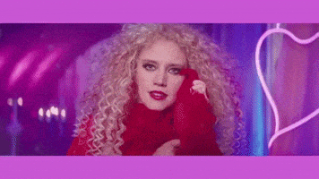 每日GIF(2021-02-15)的gif-Valentines Day Snl GIF by Saturday Night Live