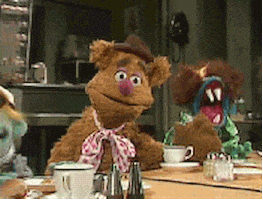每日GIF(2021-02-22)的gif-Fozzie Bear Reaction GIF