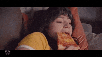 每日GIF(2021-03-01)的gif-Pizza Snl GIF by Saturday Night Live