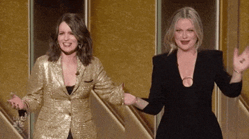 每日GIF(2021-03-02)的gif-Amy Poehler Goodbye GIF by Golden Globes