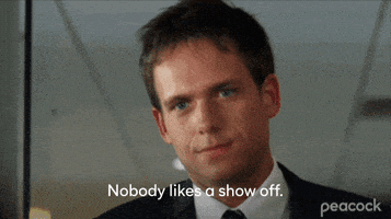 每日GIF(2021-03-04)的gif-Show Off Mike Ross GIF by PeacockTV