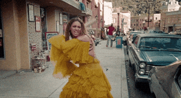 每日GIF(2021-03-05)的gif-Smash Hold Up GIF