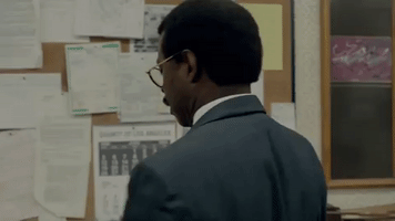 每日GIF(2021-03-13)的gif-Surprised Oh No GIF
