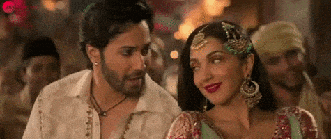 每日GIF(2021-03-14)的gif-Varun Dhawan Kalank GIF