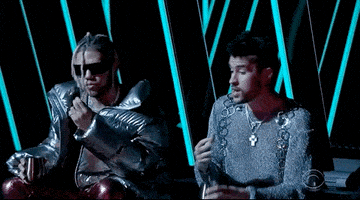 每日GIF(2021-03-15)的gif-Bad Bunny Dancing GIF by Recording Academy / GRAMMYs