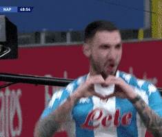 每日GIF(2021-03-15)的gif-Serie A Reaction GIF