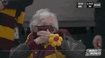 每日GIF(2021-03-22)的gif-Ncaa Basketball Sport GIF by NCAA March Madness