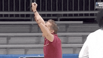 每日GIF(2021-03-22)的gif-Ncaa Basketball Sport GIF by NCAA March Madness