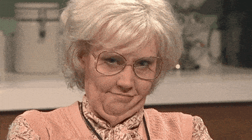 每日GIF(2021-03-26)的gif-Kate Mckinnon Flirting GIF by Saturday Night Live
