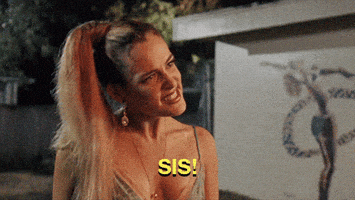 每日GIF(2021-04-02)的gif-Riley Keough Yas GIF by A24