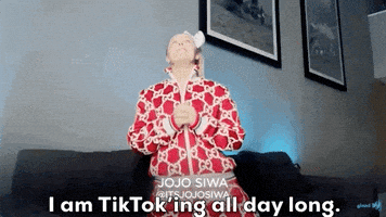 每日GIF(2021-04-09)的gif-Tik Tok Glaad Awards GIF by Glaad