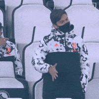 每日GIF(2021-04-13)的gif-A Little Football GIF by DAZN