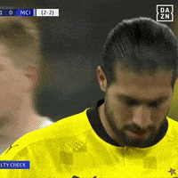 每日GIF(2021-04-15)的gif-Sad Champions League GIF by DAZN