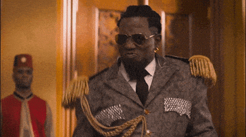 每日GIF(2021-04-18)的gif-Coming To America Shimmy GIF by Amazon Prime Video