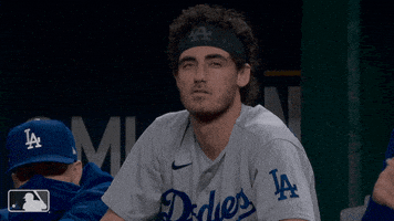 每日GIF(2021-04-21)的gif-Stare Down Major League Baseball GIF by MLB