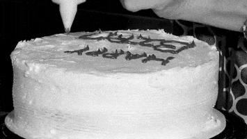 每日GIF(2021-04-21)的gif-Fail Happy Birthday GIF