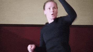 每日GIF(2021-04-23)的gif-Kicking Female Athlete GIF by UFC