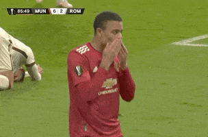 每日GIF(2021-05-15)的gif-Manchester United Kiss GIF by UEFA