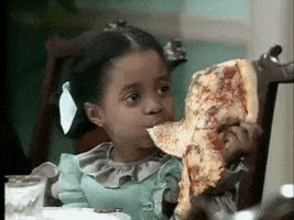 每日GIF(2021-05-16)的gif-Eat Nom Nom GIF