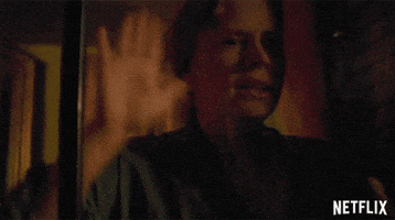 每日GIF(2021-05-16)的gif-Banging Amy Adams GIF by NETFLIX