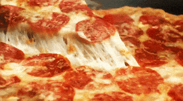 每日GIF(2021-05-16)的gif-Rainbow Pizza GIF