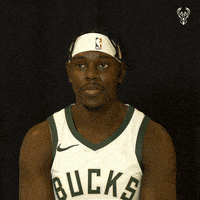 每日GIF(2021-05-23)的gif-See Ya Smiling GIF by Milwaukee Bucks