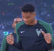 每日GIF(2021-05-23)的gif-Warm Up Dancing GIF by Milwaukee Bucks