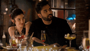 每日GIF(2021-05-23)的gif-Season 2 Episode 13 Nbc GIF by Zoey's Extraordinary Playlist