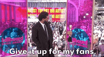 每日GIF(2021-05-24)的gif-The Weeknd GIF by Saturday Night Live