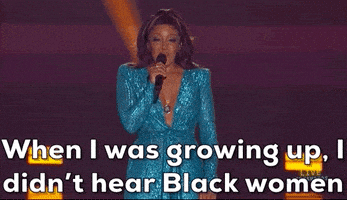 每日GIF(2021-06-10)的gif-Mickey Guyton GIF by CMT Music Awards